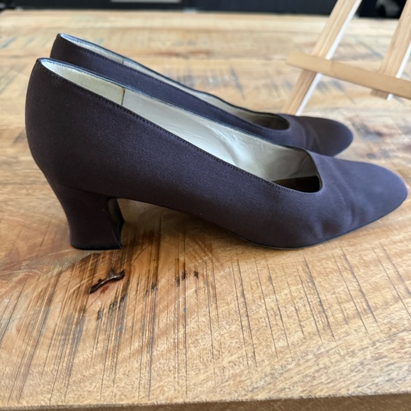 STUART WEITZMAN Classic Chocolate Brown Pumps Heels Size 10.5 - Picture 7 of 14